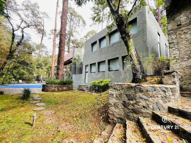 CASA EN RENTA EN AVÁNDARO EN CONDOMINIO