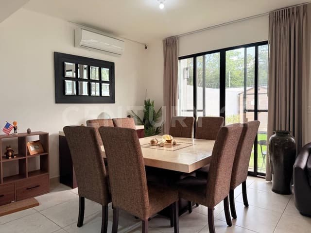 CASA AMUEBLADA EN RESIDENCIAL SAYAB