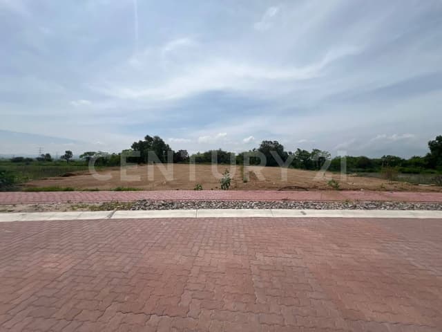 Venta de Terreno Comercial Ciudad Maderas Corregidora Querétaro