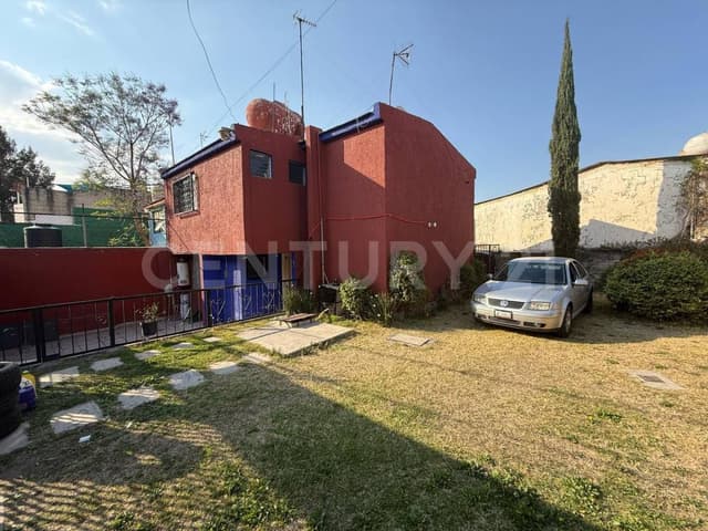 Casa en venta en Viveros del Lago, Tlalnepantla, Estado de México.
