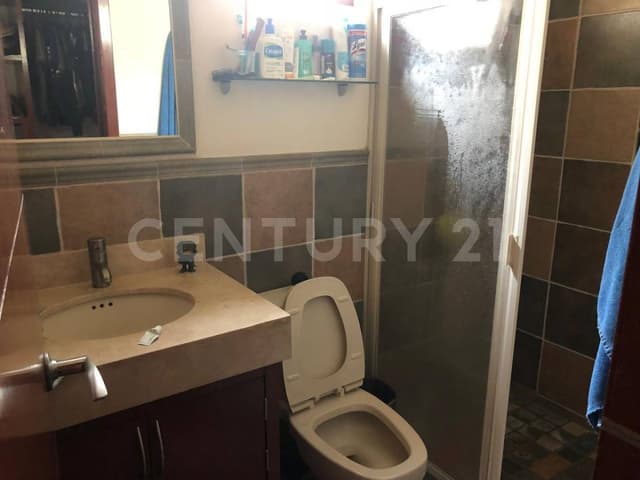 Casa en venta en Fraccionamiento Jardín Real, Zapopan