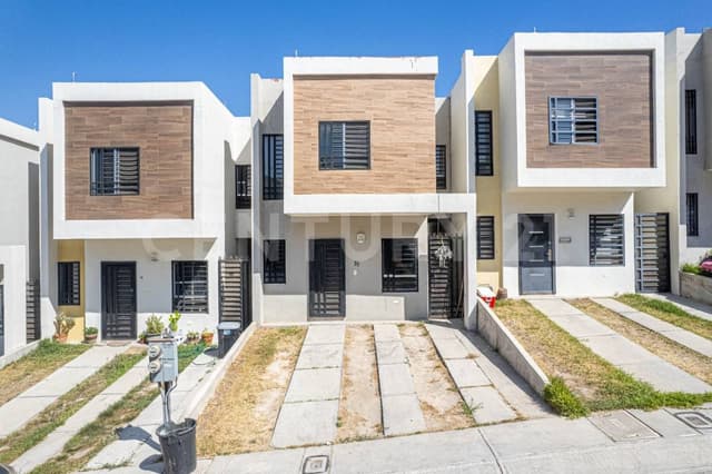 Casa en renta en Madeira Residencial, Cuesta Blanca, Tijuana B.C.