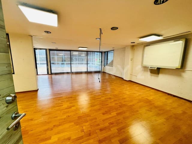 Oficina de 125m2 en Renta en Insurgentes Sur