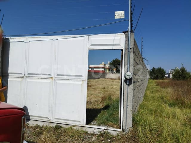 Terreno en Renta en la Colonia Santa Ana Tlapaltitlán en Toluca