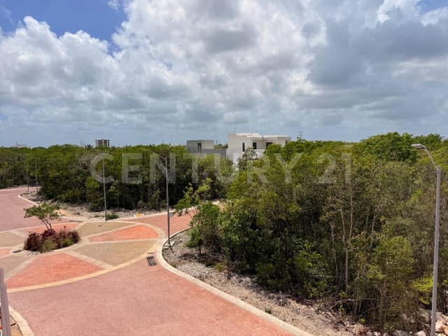 CASA EN VENTA DE OPORTUNIDAD EN VIA CUMBRES