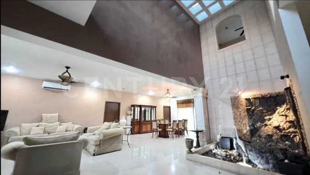 Casa en renta en San Ramón Norte 3 Recámaras + Piscina + Estudio