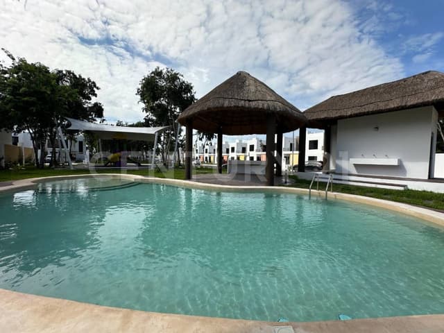 Casa en Renta de 2R/1B sin Muebles en Marsella 3 Playa del Carmen P4497