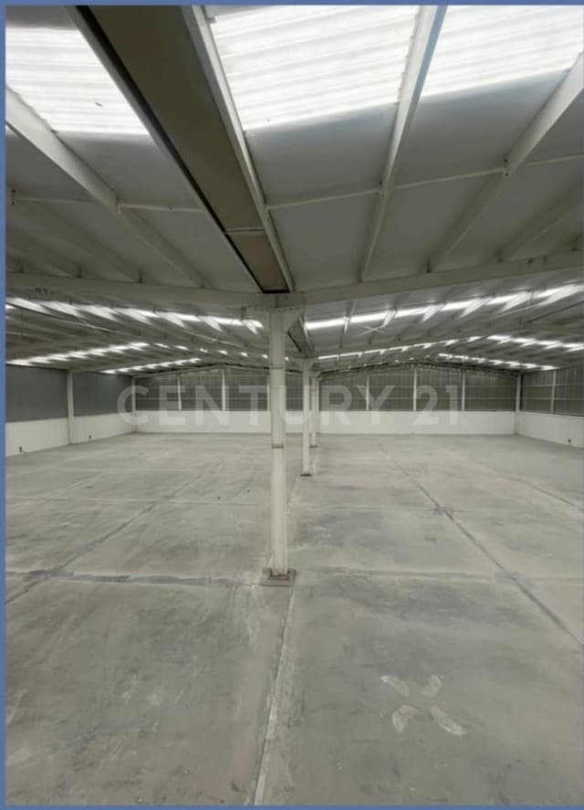 SE RENTA TERRENO DE 10,32 Y 64 MIL M2 EN DERRAMADERO