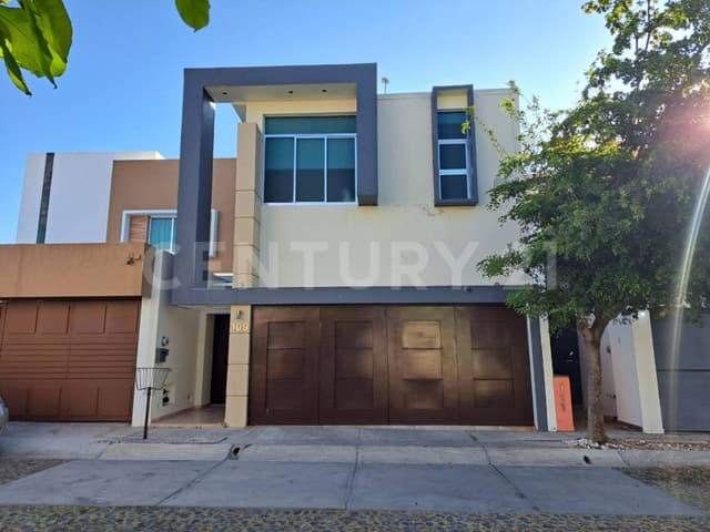 Se Renta Casa en Residencial Esmeralda Norte