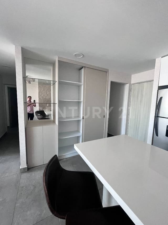 DEPARTAMENTOEN RENTA EN COL. REGINA EN MONTERREY