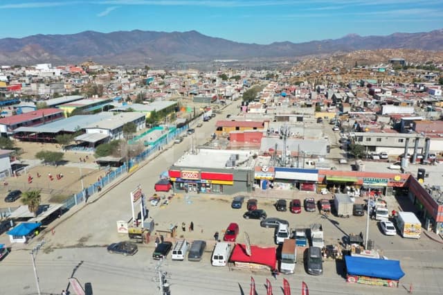 PLAZA COMERCIAL EN VENTA EN VILLA DEL CAMPO, TIJUANA BAJA CALIFORNIA.