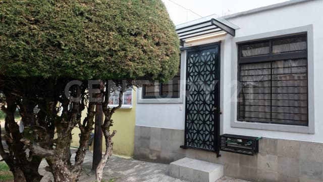 Casa habitación desarrollada en un nivel