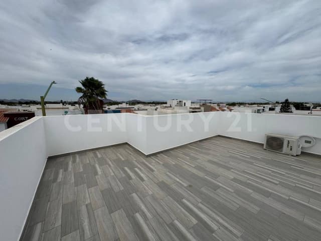 CASA RENTA VALLE ALTO CON ROOF
