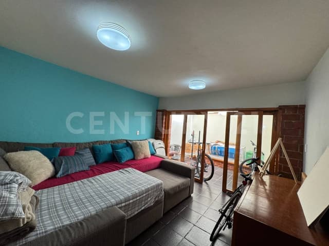 CASA CON JARDIN EN VENTA TLALPAN CENTRO