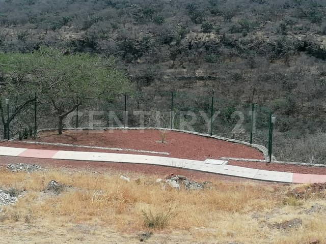 Terreno en Venta en Residencial "El Sabino", San Juan del Río, Querétaro.