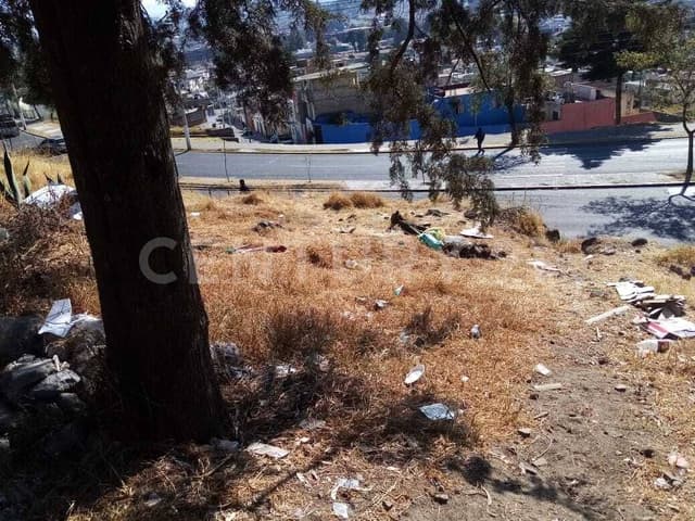 Terreno en venta para a 5 minutos de los Portales, Toluca.