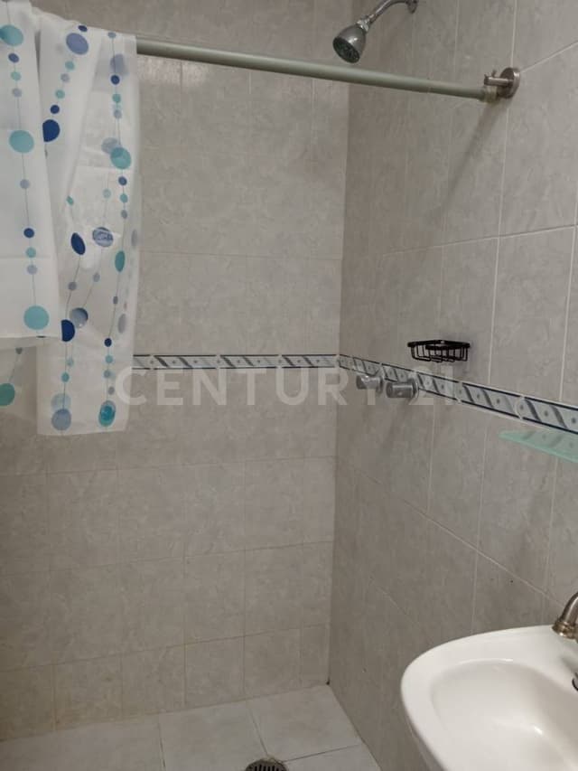 VILLAS DEL REAL 3A. SECCION BONITA CASA EN PRIVADA, SOBRE AVENIDA PRINCIPAL