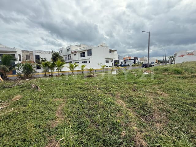 Se vende Terreno en Playas del Conchal
