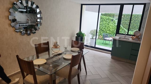 VENTA DE CASA HABITACIÓN-