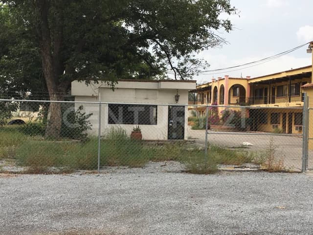 TERRENO DE APROX 7,000 M2 POR BLVD. VENUSTIANO CARRANZA