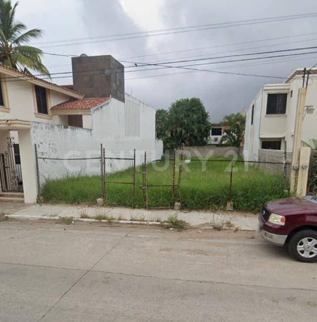 TERRENO EN RENTA COL. AMPLIACIÓN UNIDAD NACIONAL CD. MADERO TAMAULIPAS