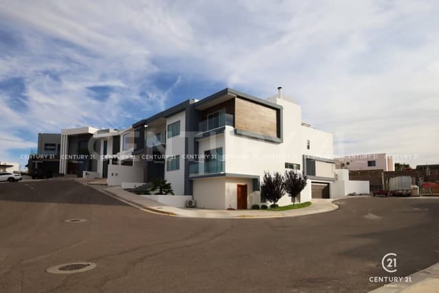 CASA EN VENTA EN RESIDENCIAL VISTAS DE LAS LOMAS CHIHUAHUA, CHIH.