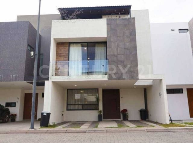 CASA EN VENTA EN RESIDENCIAL MONTE REAL – SAN ANDRÉS CHOLULA, PUEBLA