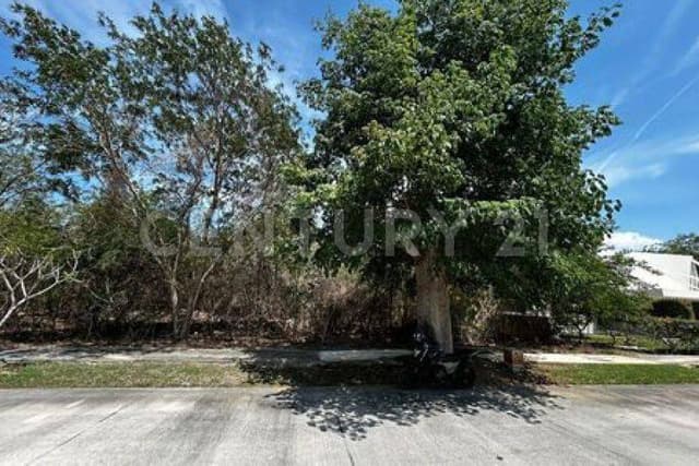 Terreno en Venta en Yucatán Country Club, Mérida, Yucatán