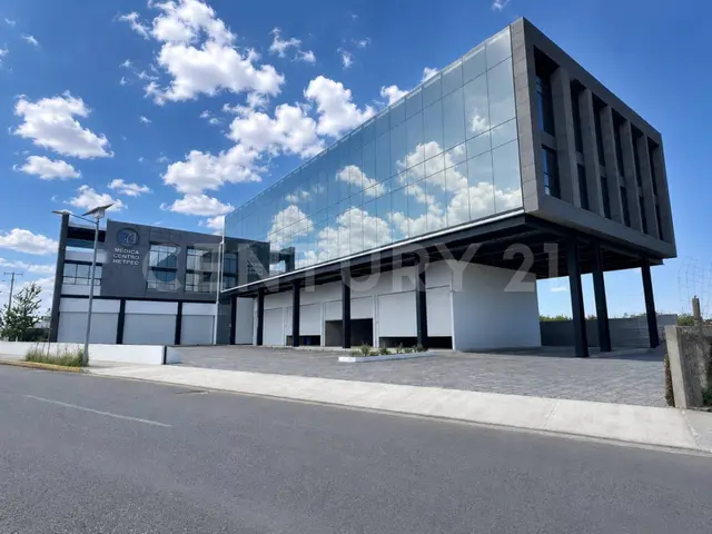 Espacios Exclusivos para Tu Negocio en Moderna Torre Comercial y Médica