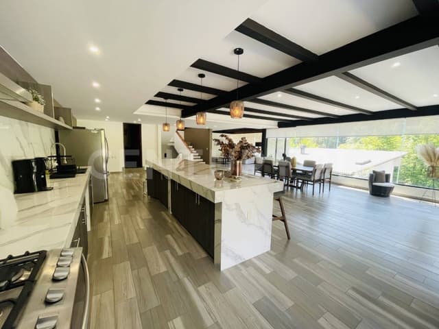 CASA EN RENTA EN AVÁNDARO, CONDOMINIO