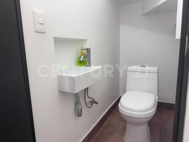 Casa en Venta en Fraccionamiento Granjas el Gallo, Ensenada, Baja California