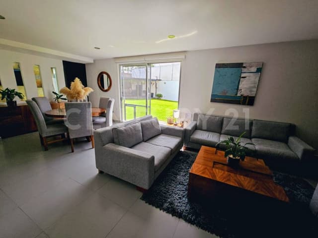 Casa con jardin en venta San Andres Cholula Puebla.