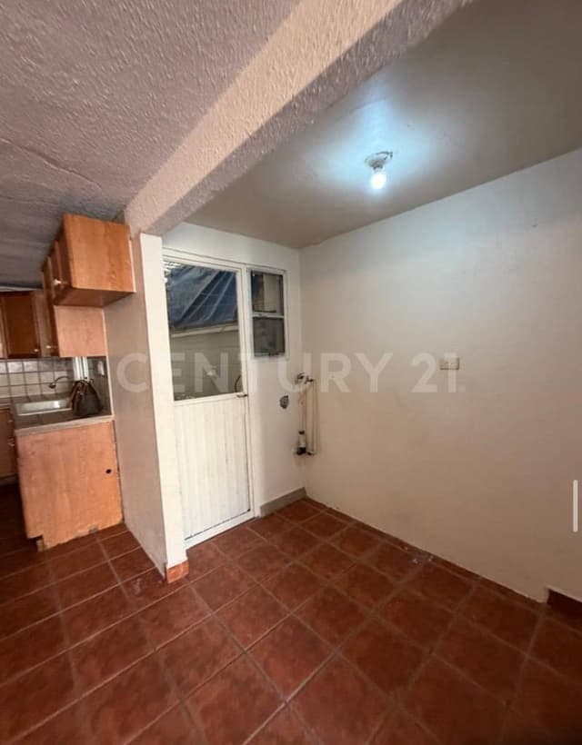 VENTA DE CASA EN CONJUNTO RESIDENCIAL BELLAS ARTES TIJUANA B,C.