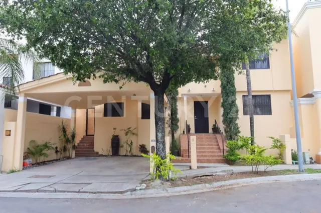 CASA EN RENTA