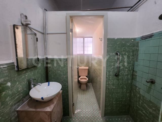 CASA - OFICINA EN RENTA, COL. REGINA, CENTRO, MONTERREY, N.L.