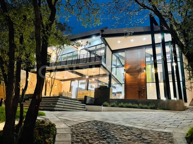 Casen Venta - Haras del Bosque - a pie de calle - 1111m2 de terreno