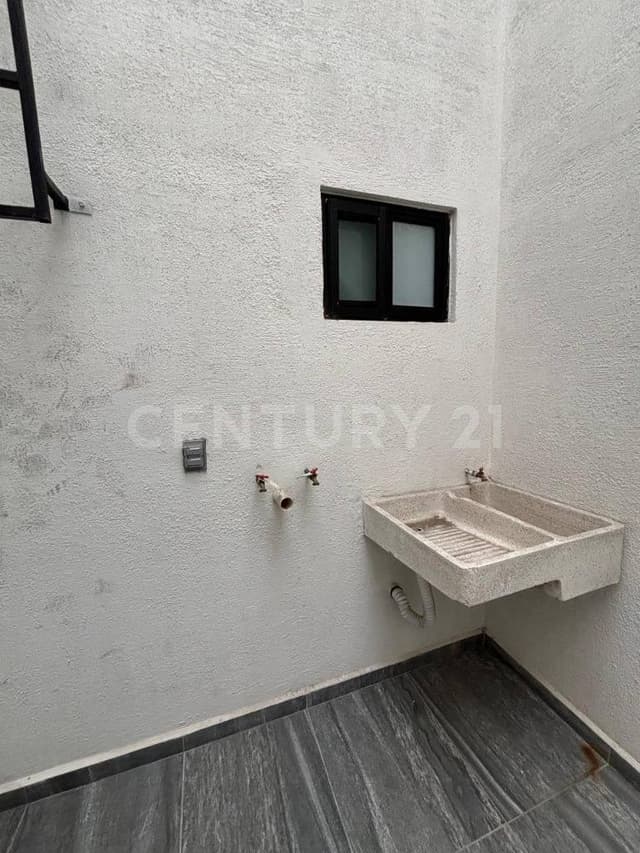 Departamento en renta, Col. Las Aguilas, Zapopan, Jalisco.