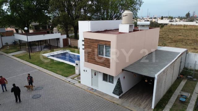 CASA EN VENTA SAN FRANCISCO OCOTLÁN
