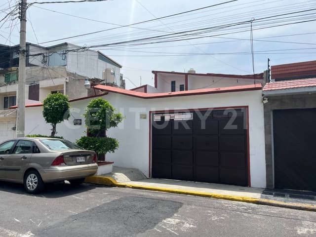 Casa en Venta Colonia San Bartolo Atepehuacan