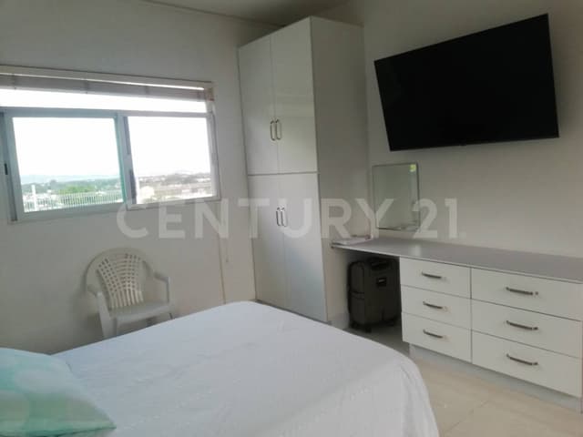RESIDENCIA EN VENTA CON DEPARTAMENTO INDEPENDIENTE, EN MANZANILLO COLIMA