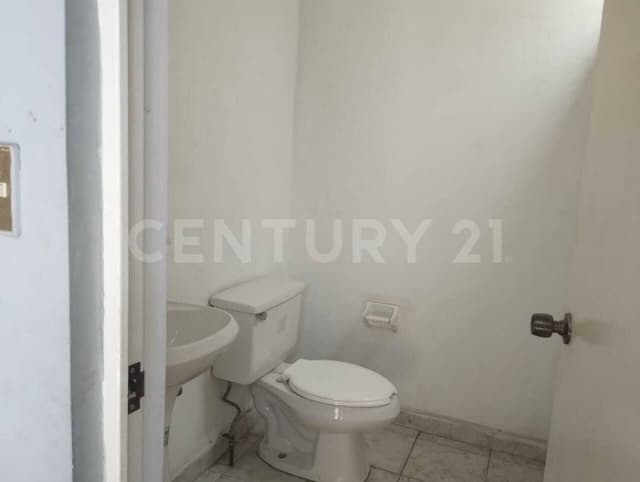 RENTA LOCAL EN EULALIO GUTIERREZ EN SALTILLO