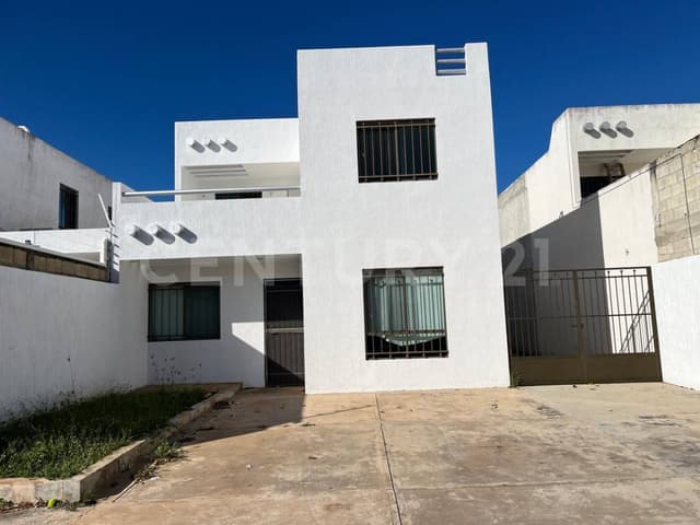 Casa en venta al norte de la ciudad de Mérida, en Fraccionamiento Las Américas