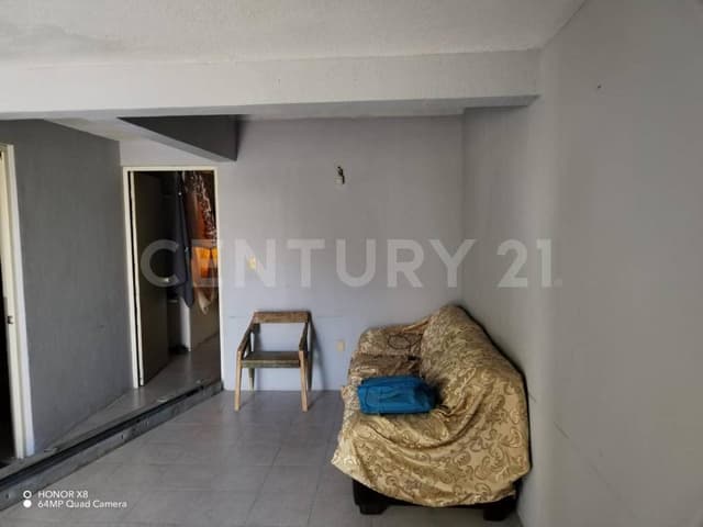 Casa de un nivel en Venta en Los Olivos, SJR, Querétaro