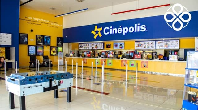 Local en renta plaza Paseo Nueva España,Chihuahua Chihuahua