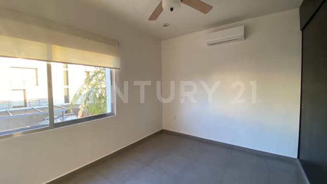 Casa en Renta en Residencial Palmaris con alberca privada