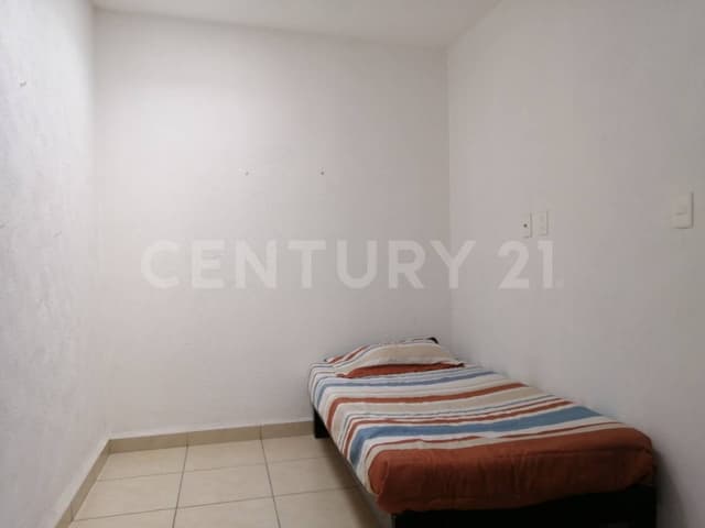 CASA EN VENTA - RESIDENCIAL CASTELLO -