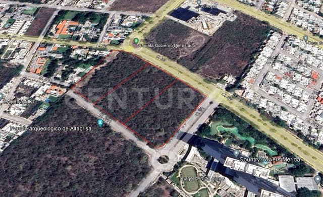 Terreno Comercial en Venta en Altabrisa, Mérida, Yucatán