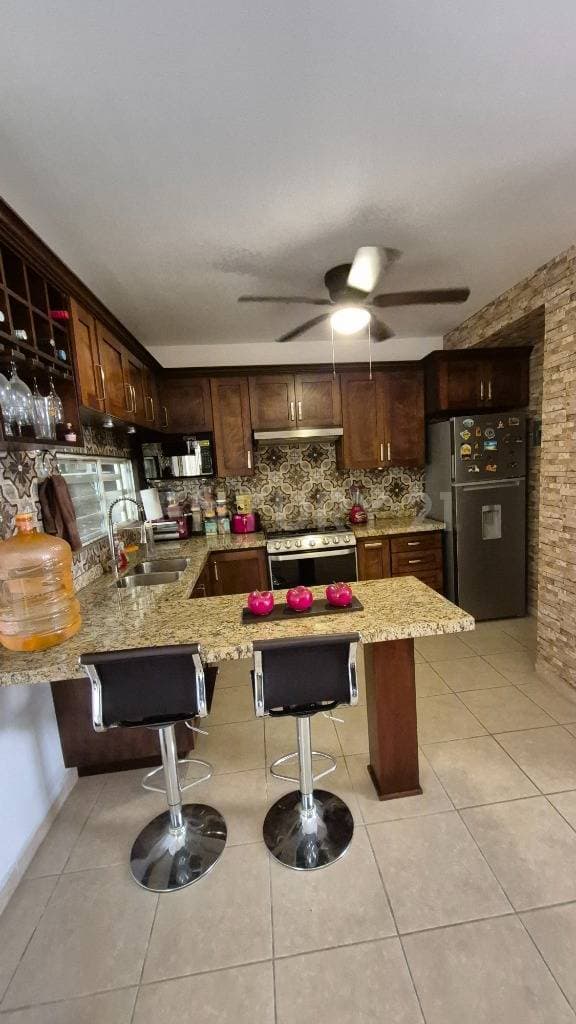 CASA EN VENTA EN COL. VALLE DEL SALDUERO EN APODACA