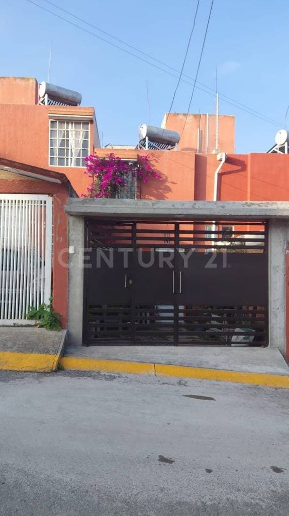 Casa en Venta en Colinas del Sol