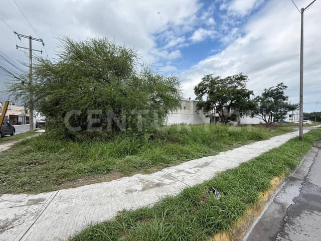 TERRENO EN RENTA | USO COMERCIAL | AV. LAS PALMAS | APODACA NL